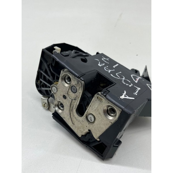 Fechadura Diant. Dir. Renault  Logan Sandero 2015 A 2020