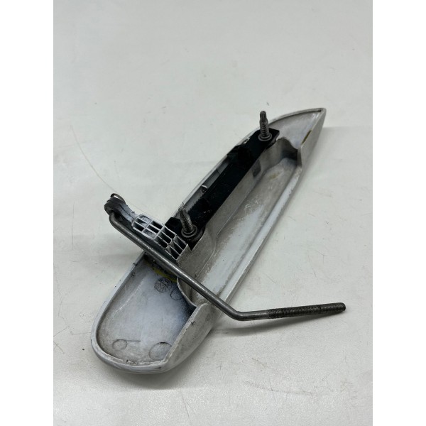 Maçaneta Ext. Traseira Esquerda Chevrolet Onix 2013 A 2018