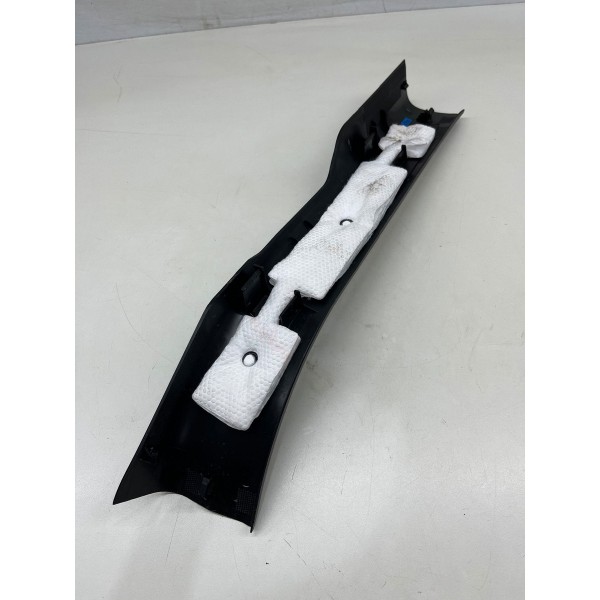 Soleira Traseira Esquerda Chery Tiggo 8 Pro 2025