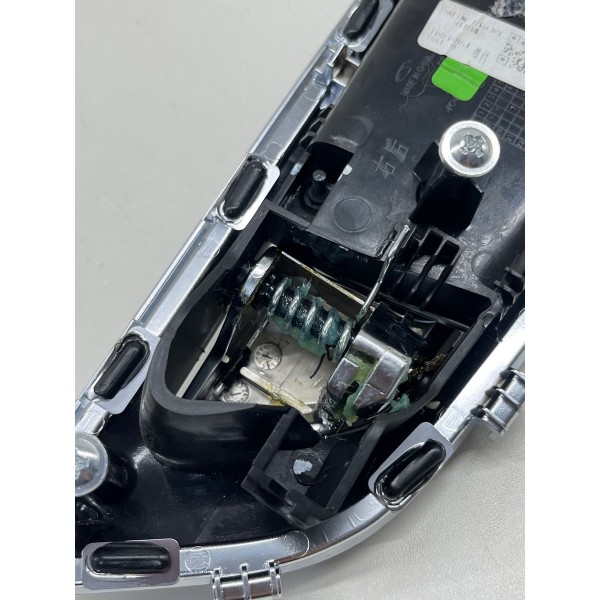 Maçaneta Interna Traseira Direita Chery Tiggo 8 Pro 2025