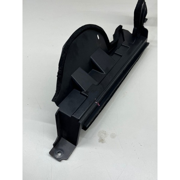 Defletor Esquerdo Radiador Chery Tiggo 8 Pro 2025