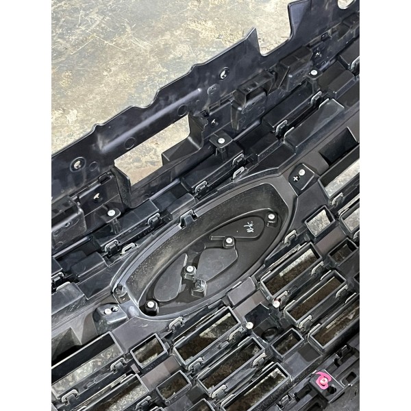 Parachoque + Grade Chery Tiggo 8 Pro 2025