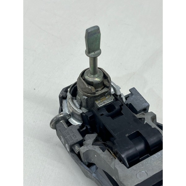 Maçaneta Ext. Esquerda Dianteiro Volkswagen Fox 2012 A 2019