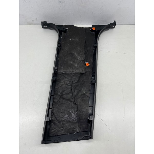 Moldura Esquerda Coluna Central Caoa Chery Tiggo 8 Pro 2025