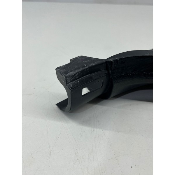 Moldura Esquerda Coluna Central Caoa Chery Tiggo 8 Pro 2025