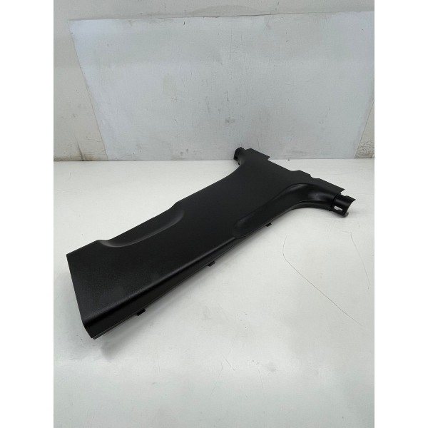 Moldura Esquerda Coluna Central Caoa Chery Tiggo 8 Pro 2025