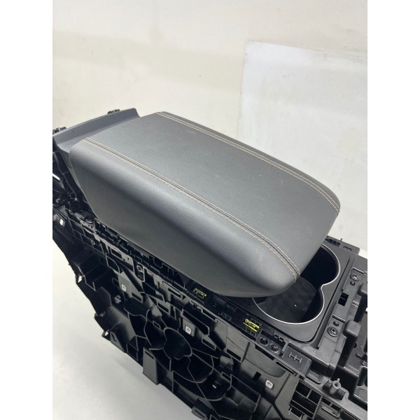 Console Central Câmbio Chery Tiggo 8 Pro 2025