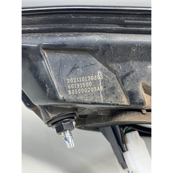 Lanterna Porta Mala Led Esquerdo Chery Tiggo 8 Pro 2025