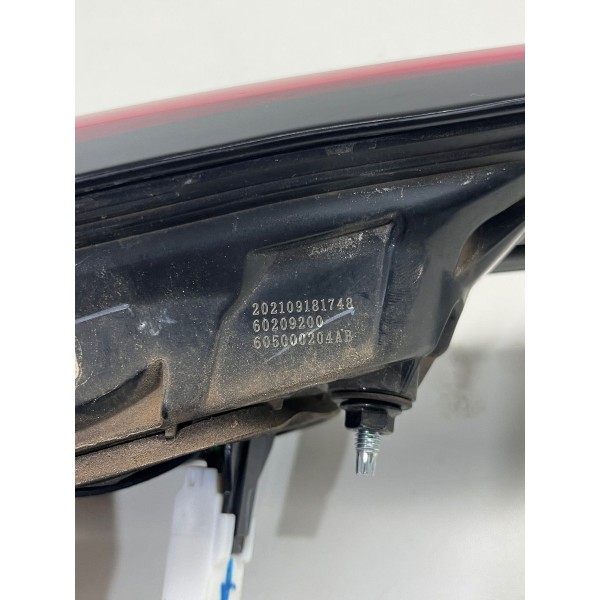 Lanterna Porta Malas Led Direito Chery Tiggo 8 Pro 2025