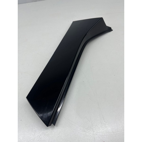 Aplique Esquerdo Tampa Traseira Chery Tiggo 8 Pro 2025