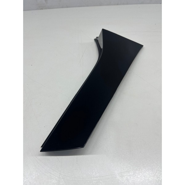 Aplique Direito Tampa Traseira Chery Tiggo 8 Pro 2025