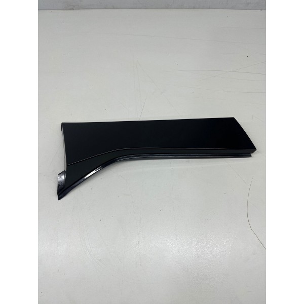 Aplique Direito Tampa Traseira Chery Tiggo 8 Pro 2025