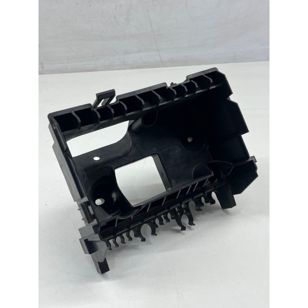 Suporte Caixa Fusivel Chery Tiggo 8 Pro 2025