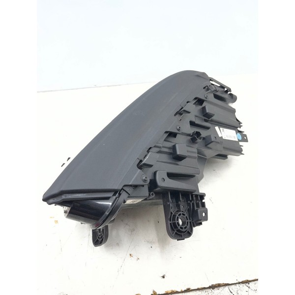 Farol Dianteiro Direito Led Rampage 2023 A 2025 2023a2025 Direito/passageiro