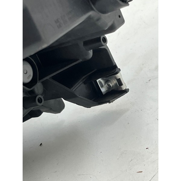 Farol Dianteiro Direito Led Rampage 2023 A 2025 2023a2025 Direito/passageiro