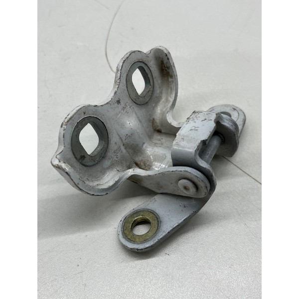 Dobradiça Porta Traseira Esquer. Chevrolet Onix 2013 A 2019