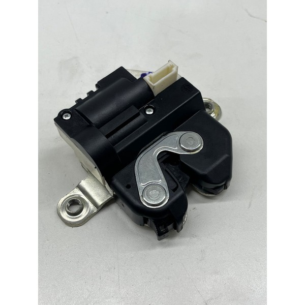 Fechadura Inferior Tampa Tras. L/e  Ram Rampage 2025