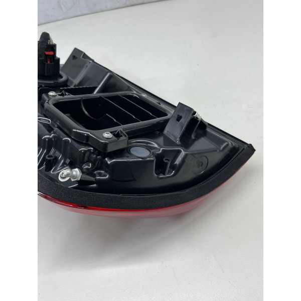 Lanterna Traseira Led L.e Ram Rampage 2025