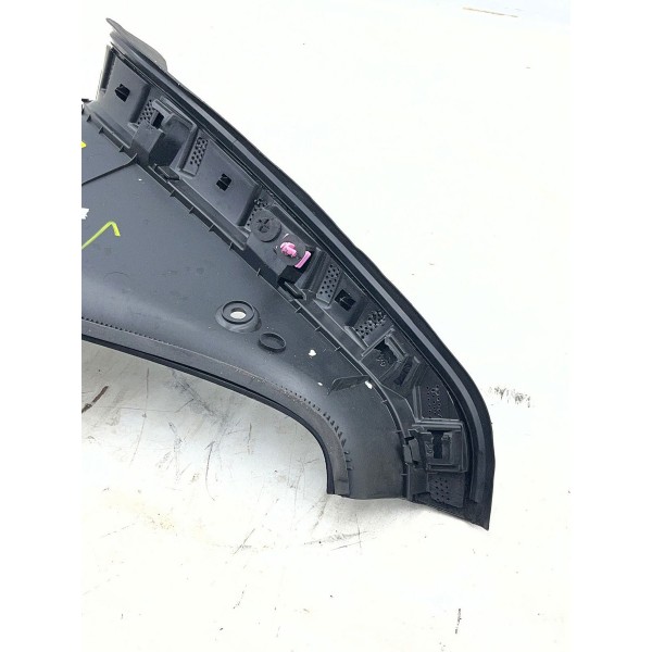 Acabamento Traseiro Direito Caçamba Ram Rampage 2025