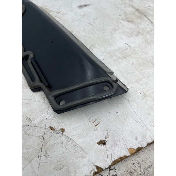 Acabamento Interno Cofre Motor  Ram Rampage 2025