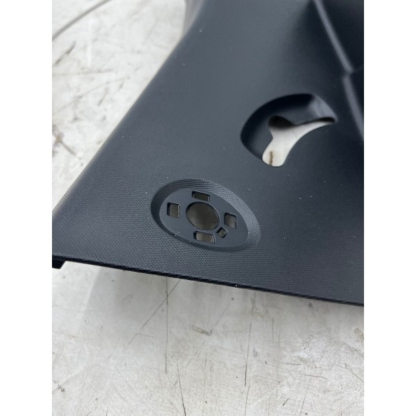 Acabamento Coluna Traseira Esquerda Ram Rampage 2025