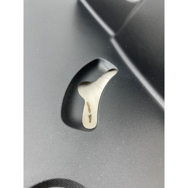 Acabamento Coluna Traseira Esquerda Ram Rampage 2025