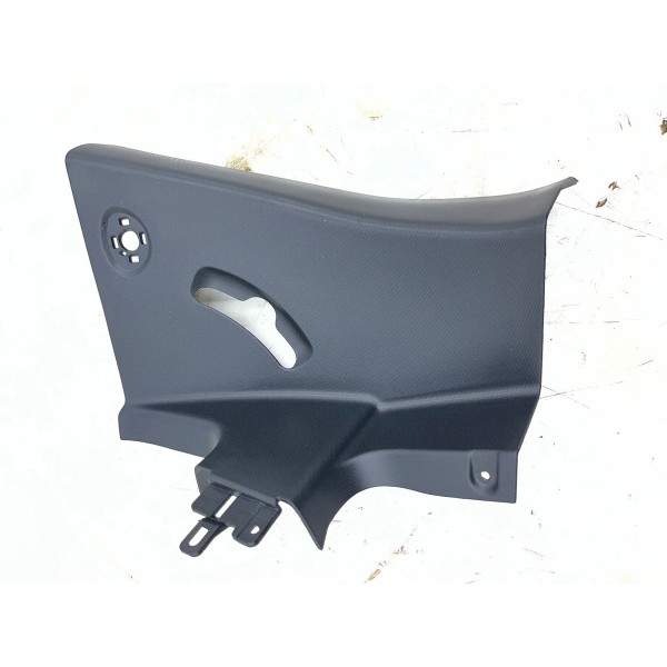 Acabamento Coluna Traseira Esquerda Ram Rampage 2025