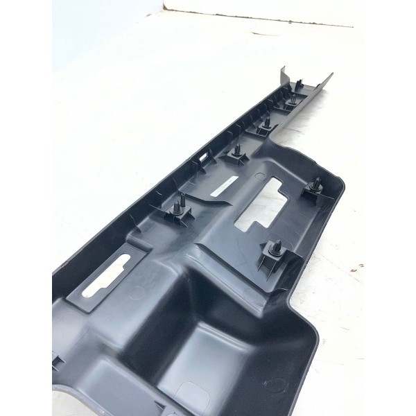 Acabamento Banco Traseira Esquerda Ram Rampage 2025