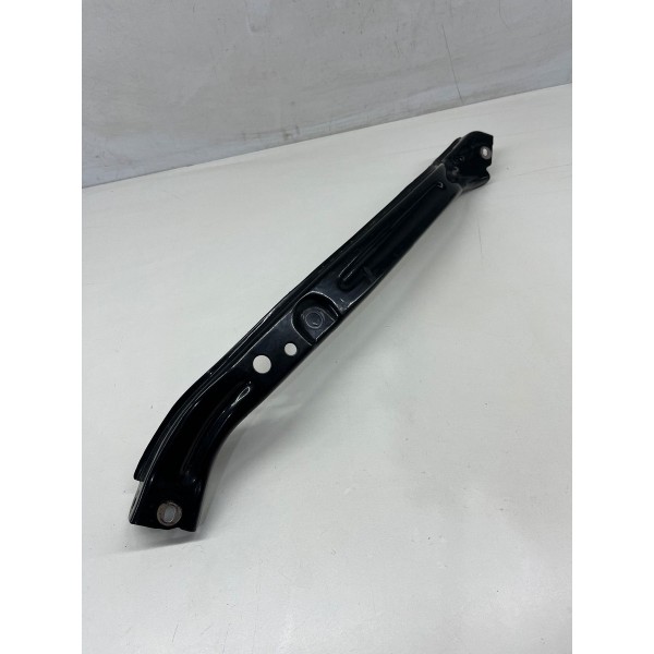 Travessa Superior Direita Chery Tiggo 8 Pro 2025