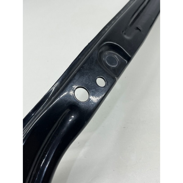 Travessa Superior Direita Chery Tiggo 8 Pro 2025