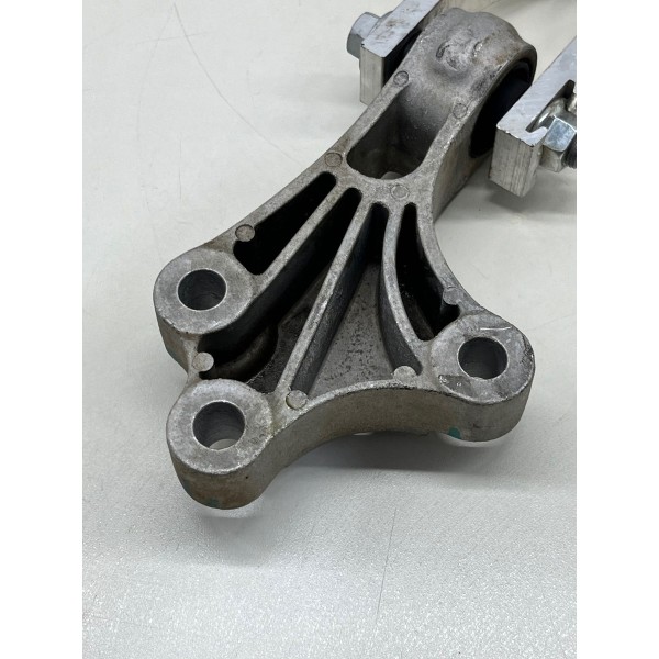 Coxim Inferior Do Cambio Chery Tiggo 8 Pro  2025