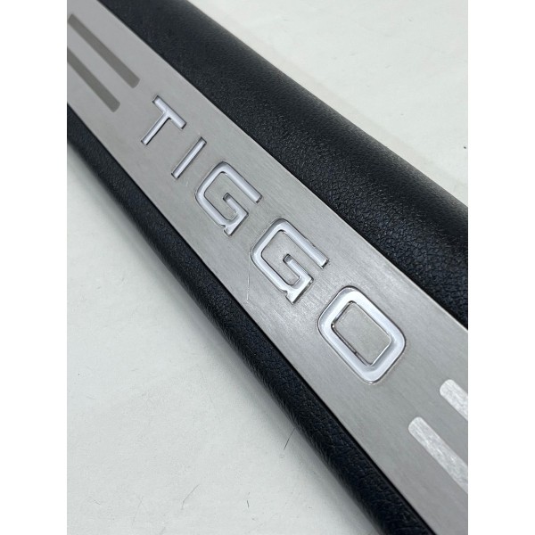 Soleira Porta Dianteira Esquerda Chery Tiggo 8 Pro 2025