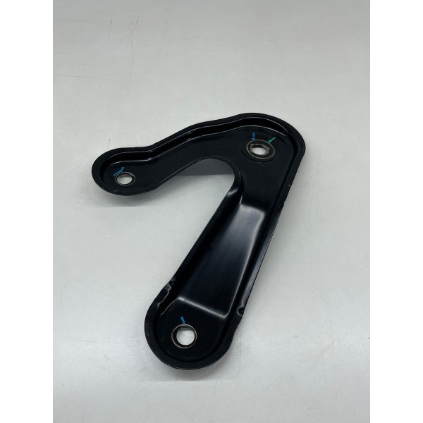 Suporte Suspensão Dianteiro Direito Chery Tiggo 8 Pro 2025