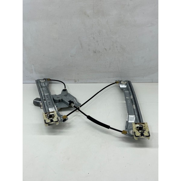 Máquina Vidro Dianteiro Direito Chery Tiggo 8 Pro 2025