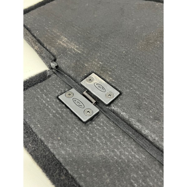 Tampão Inferior Porta Malas Chery Tiggo 8 Pro 2025