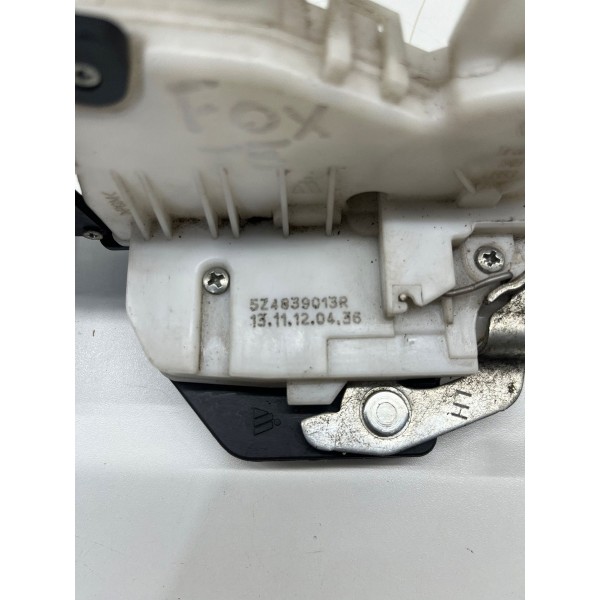 Fechadura Porta Traseira Esquerda Volkswagen Fox 2011 A 2014