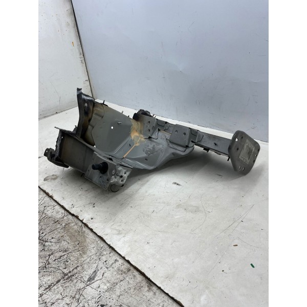 Longarina Ponteira Caixa Roda Direita Ram Rampage