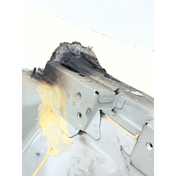 Longarina Ponteira Caixa Roda Direita Ram Rampage