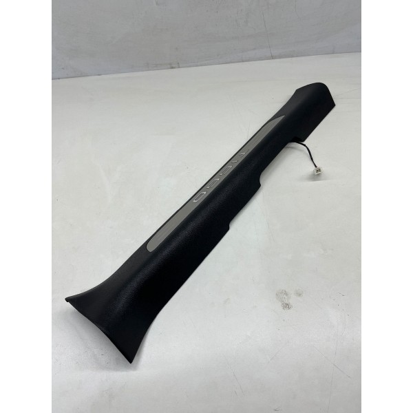 Soleira Porta Dianteira Direita Chery Tiggo 8 Pro 2025