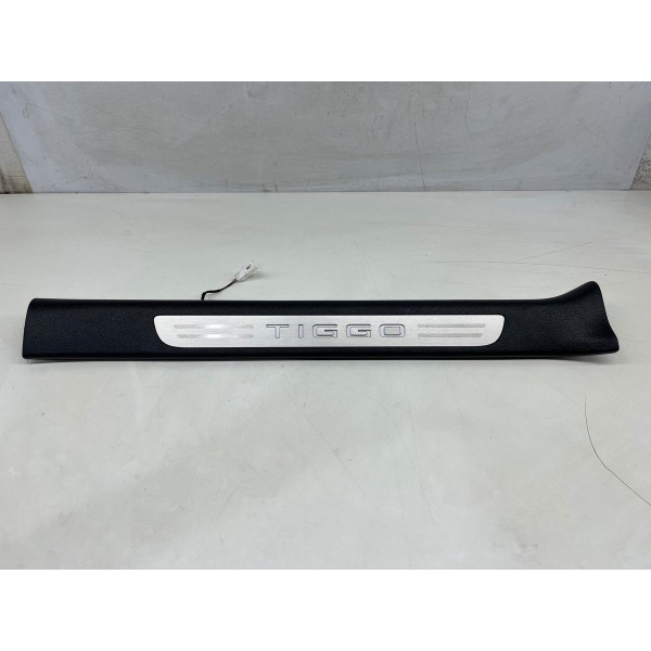 Soleira Porta Dianteira Direita Chery Tiggo 8 Pro 2025