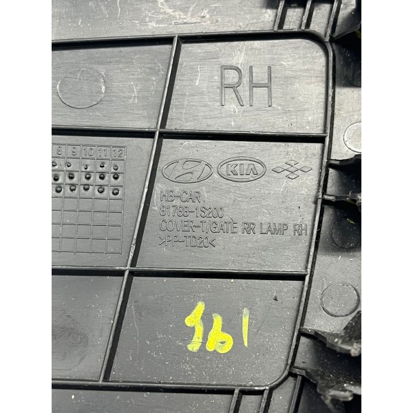 Tampa Acabamento Lanterna Traseira Direita Hyundai Hb20 2017