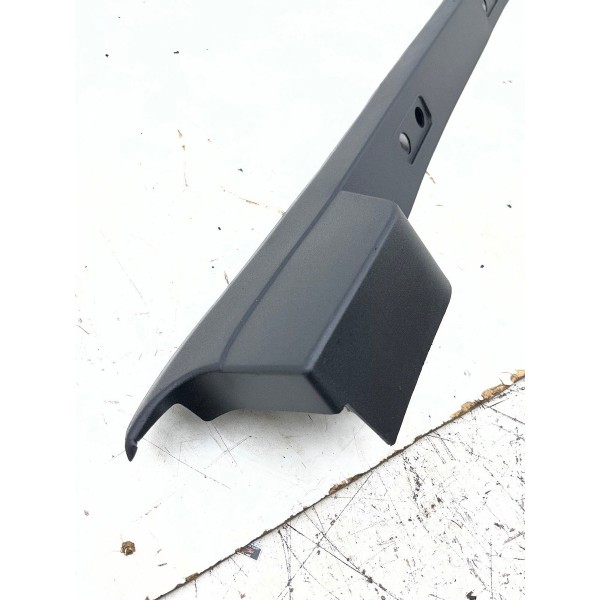 Moldura Tampa Caçamba Lado Esquerdo Ram Rampage 2025