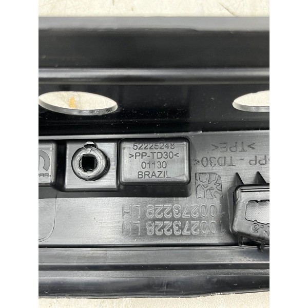 Moldura Tampa Caçamba Lado Esquerdo Ram Rampage 2025