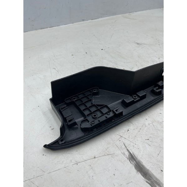 Moldura Tampa Caçamba Lado Esquerdo Ram Rampage 2025