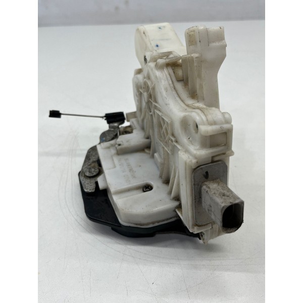 Fechadura Elet. Tras. Dir. Volkswagen  Voyage 2009 A 2016