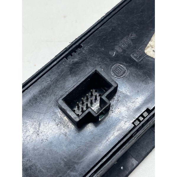 Botão Vidro Elétrico Dian Esq Palio Siena Doblo 2004 A 2018