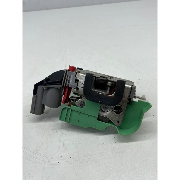 Fechadura Porta Traseira Esquerda Fiat Uno 2011 A 2021