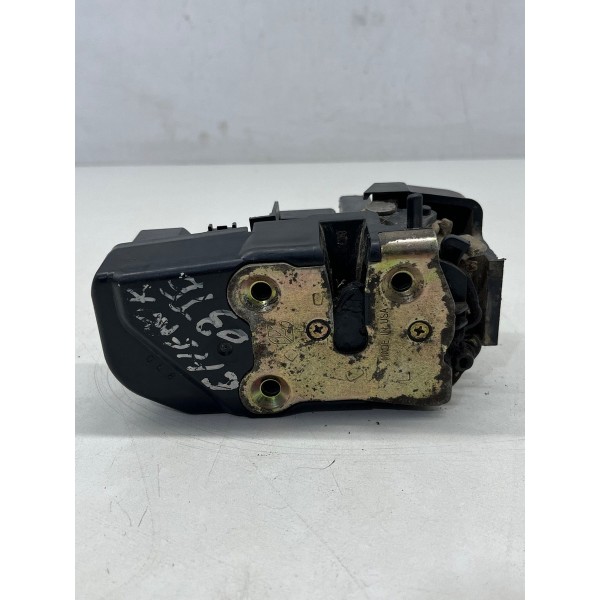 Fecho Da Porta Tras Esq Jeep Grand Cherokkee 1998 A 2005