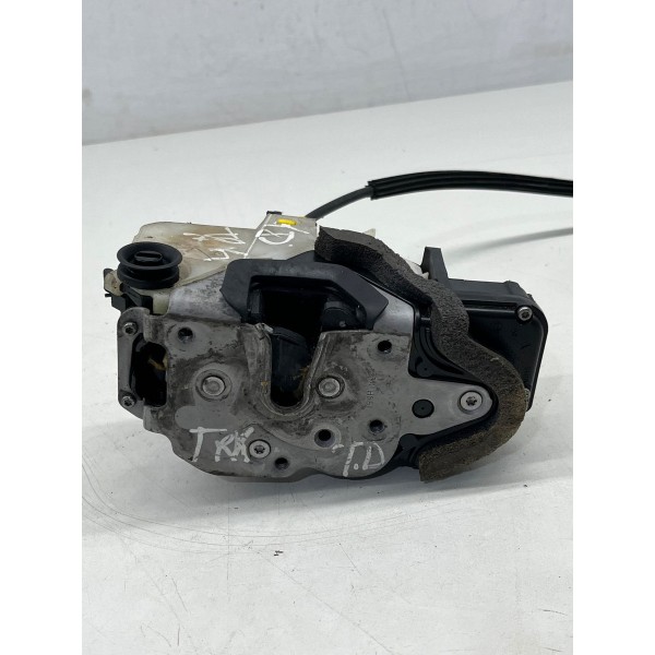 Fechadura Traseira Direita Chevrolet Tracker 2014 A 2020