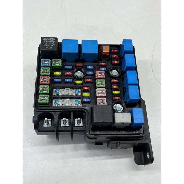 Caixa De Fusível Hyundai I30 2.0 2008 A 2012